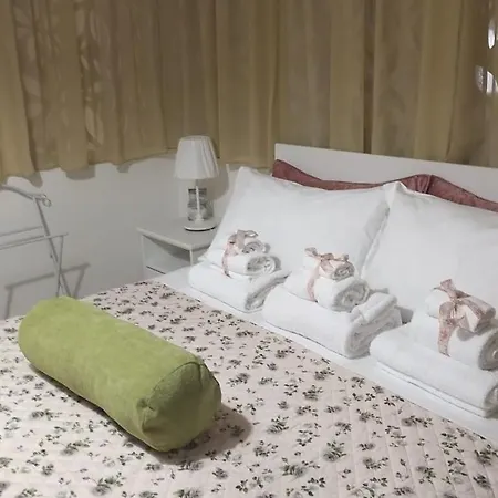 Il Centro A Due Passi Apartment Sulmona